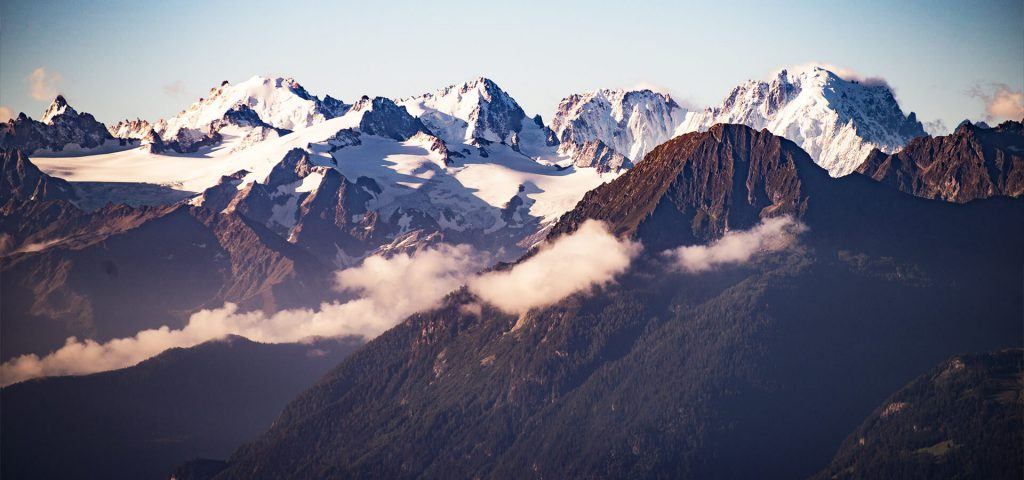 background-29-1920x900