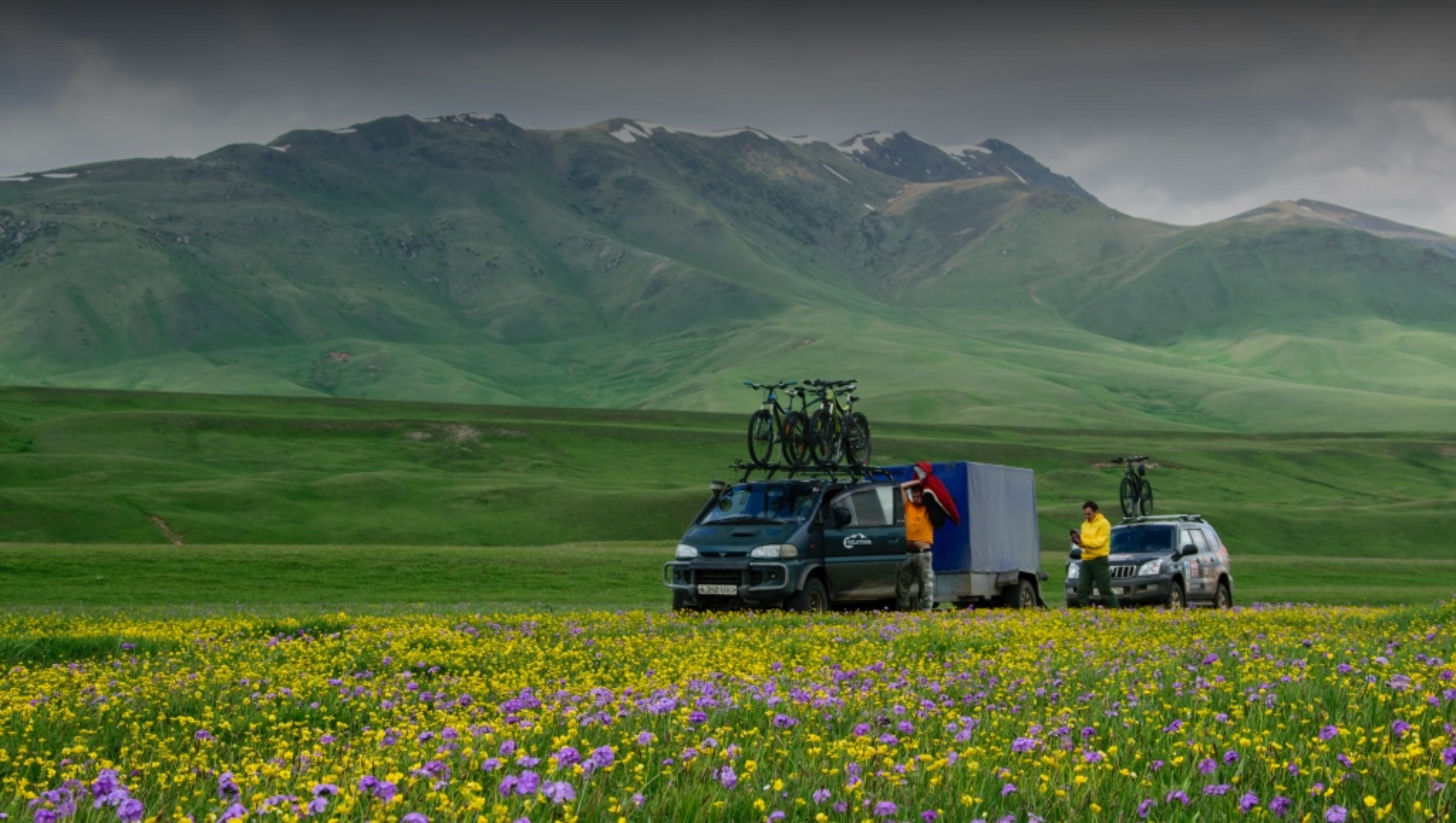 Свой автопарк и снаряжение