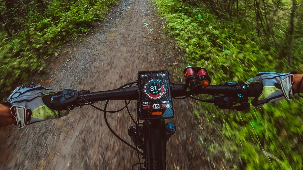 Скорость на горном электровелосипеде