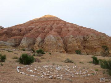 Парк Алтын-Эмель. Горы Актау
