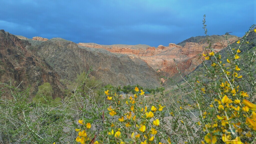 Чарынский каньон весной