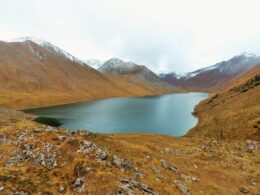 Озеро Каракуль